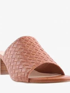 Verali Women A538 EZZY TAN