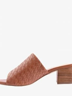 Verali Women A538 EZZY TAN