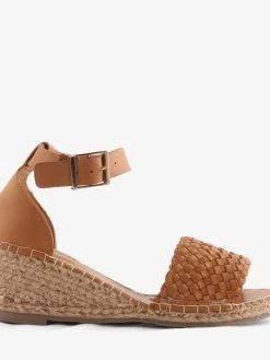 Human Premium Women D302 HABIT TAN