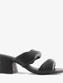 Pied A Terre L3824 JESELLE BLACK