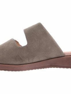 Laguna Quays Women M1072 LEAF OLIVE