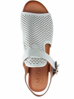 Mago Women Q2021 LARS FRESH