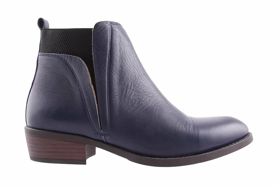 Step On Air Q2051 YEARN NAVY Women 2 Step On Air Q2051 YEARN NAVY Women