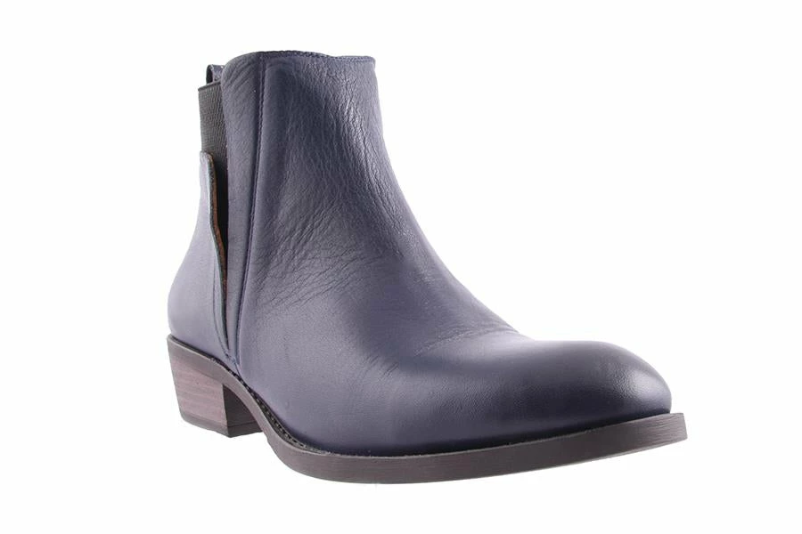 Step On Air Q2051 YEARN NAVY Women 1 Step On Air Q2051 YEARN NAVY Women