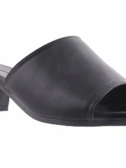 Isabella Brown R1064 DEBBIE BLACK Women