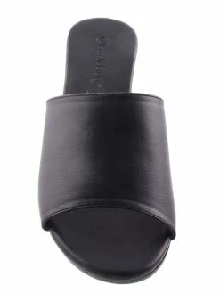 Isabella Brown R1064 DEBBIE BLACK Women