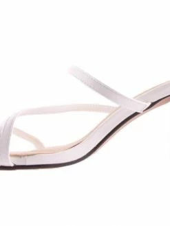 Isabella Brown R1075 ISLA WHITE Women