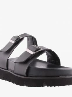 Isabella Brown R1078 DAISY BLACK