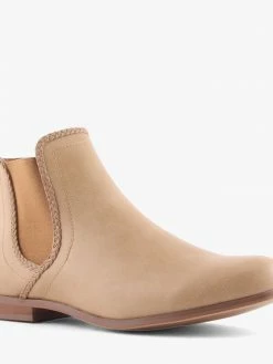 Isabella Brown R1093 HAILE TAUPE