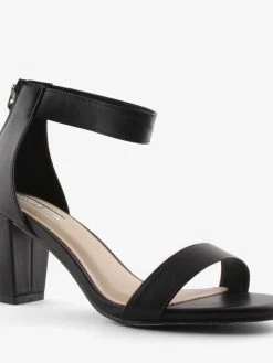 Isabella Brown R817 CAMEO BLACK