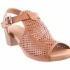 Step On Air Women S1561 LARSCOP TAN